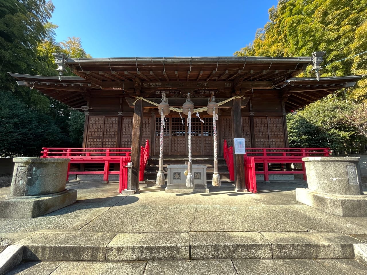 金井神社の本殿